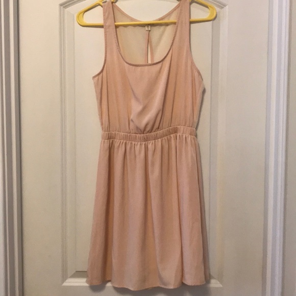 Lush Dresses & Skirts - Pale Pink Keyhole Dress